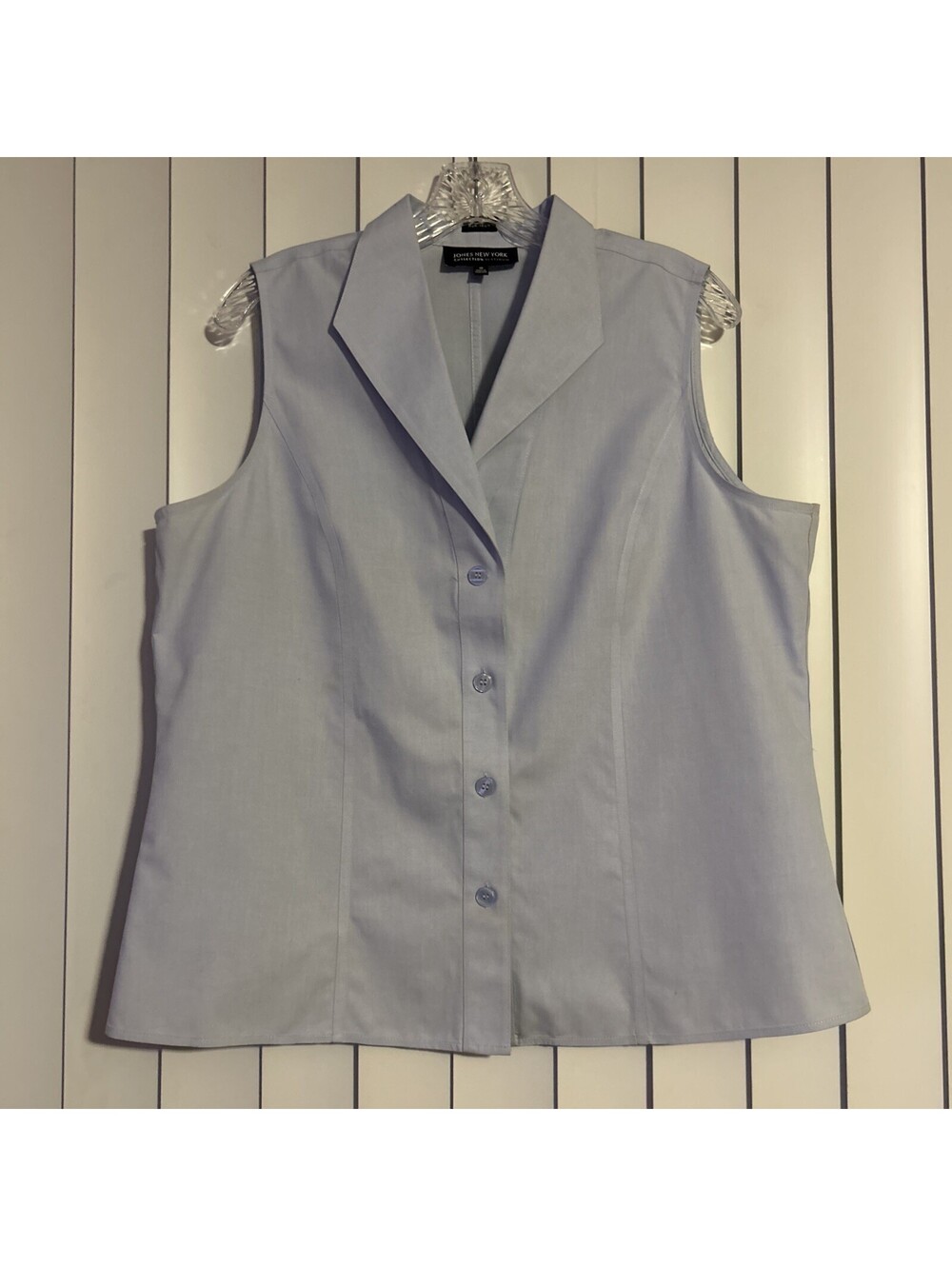 Jones New York  Sleeveless Blouse Size 16 Powder Blue No Iron Shirt Top